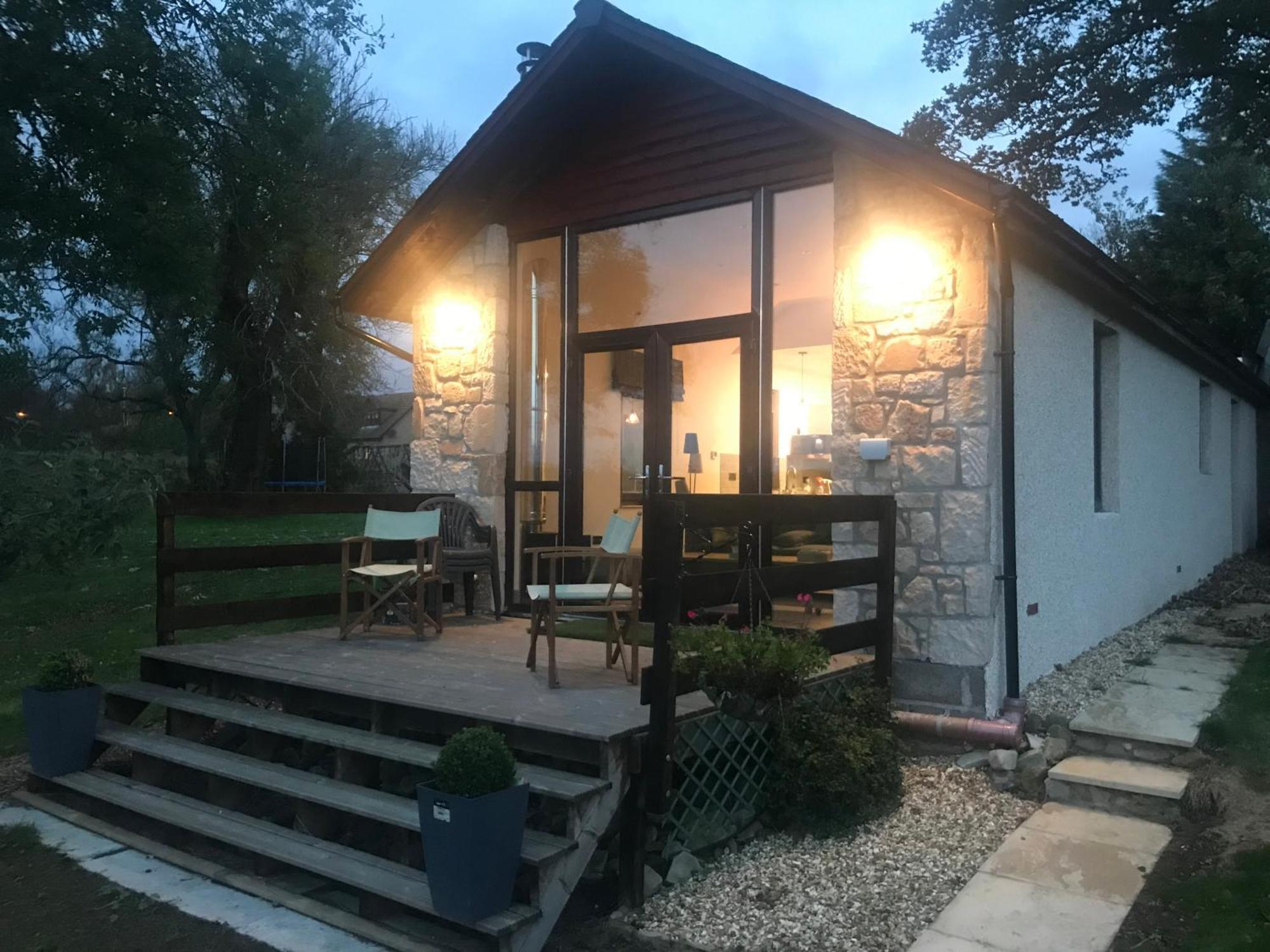 The Stables Near Glasgow Balmore Εξωτερικό φωτογραφία